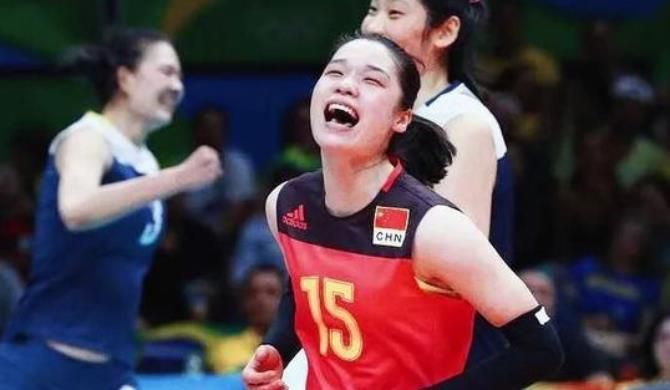 美女扒开屁股让男人捅爽